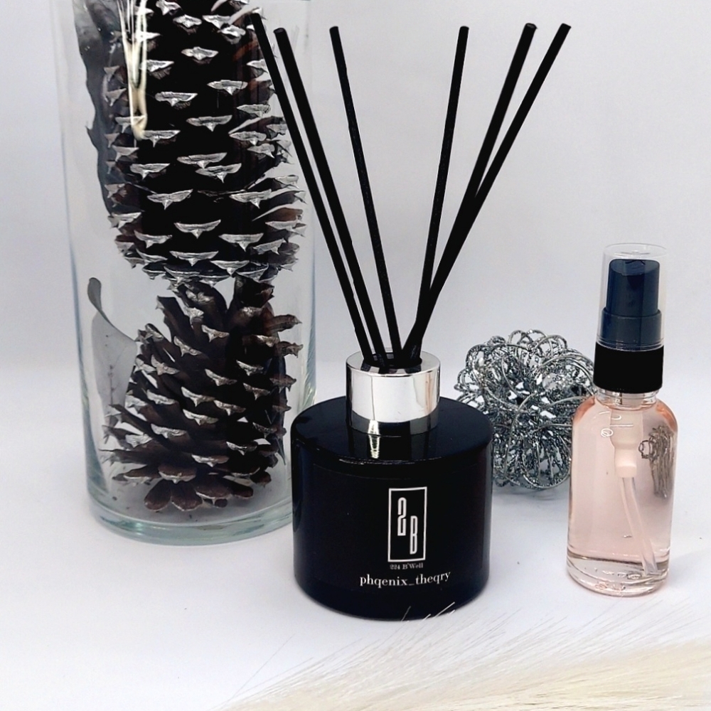 Reed Diffusers - Picture 3 of 5